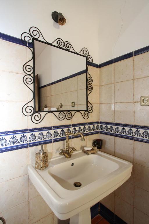 Cerca da Ponte Almodôvar Quarto foto
